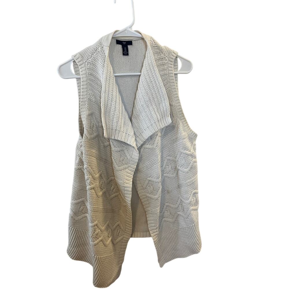 GAP Ivory Cable Knit Sleeveless Open-Front Cardigan